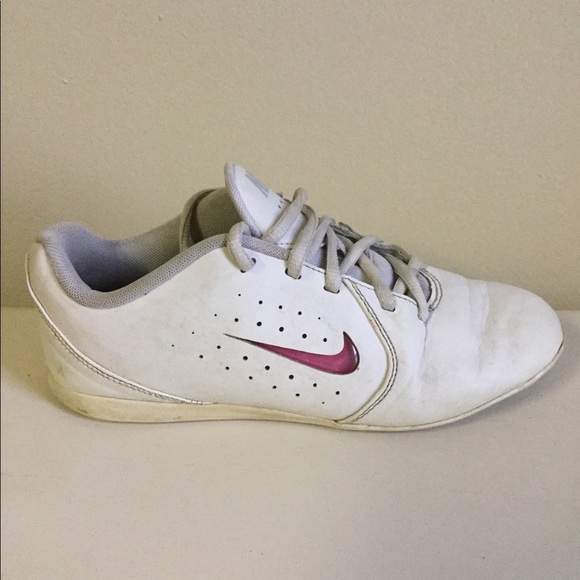 NIKE Leather VINTAGE Kids Shoes❤️ - Picture 3 of 6